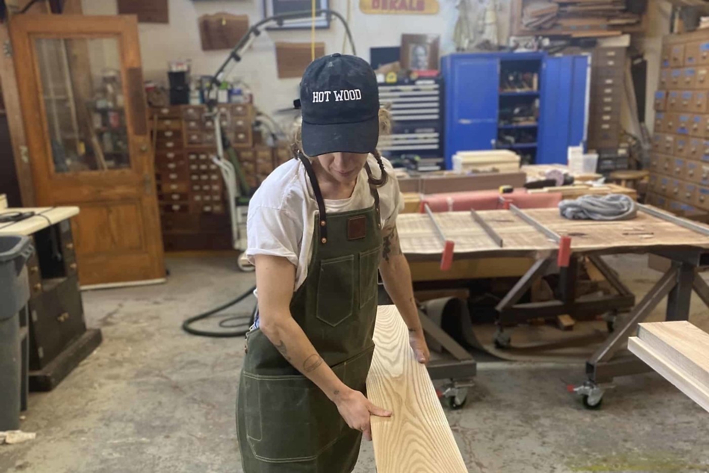 Offerman YStrap Shop Apron Offerman